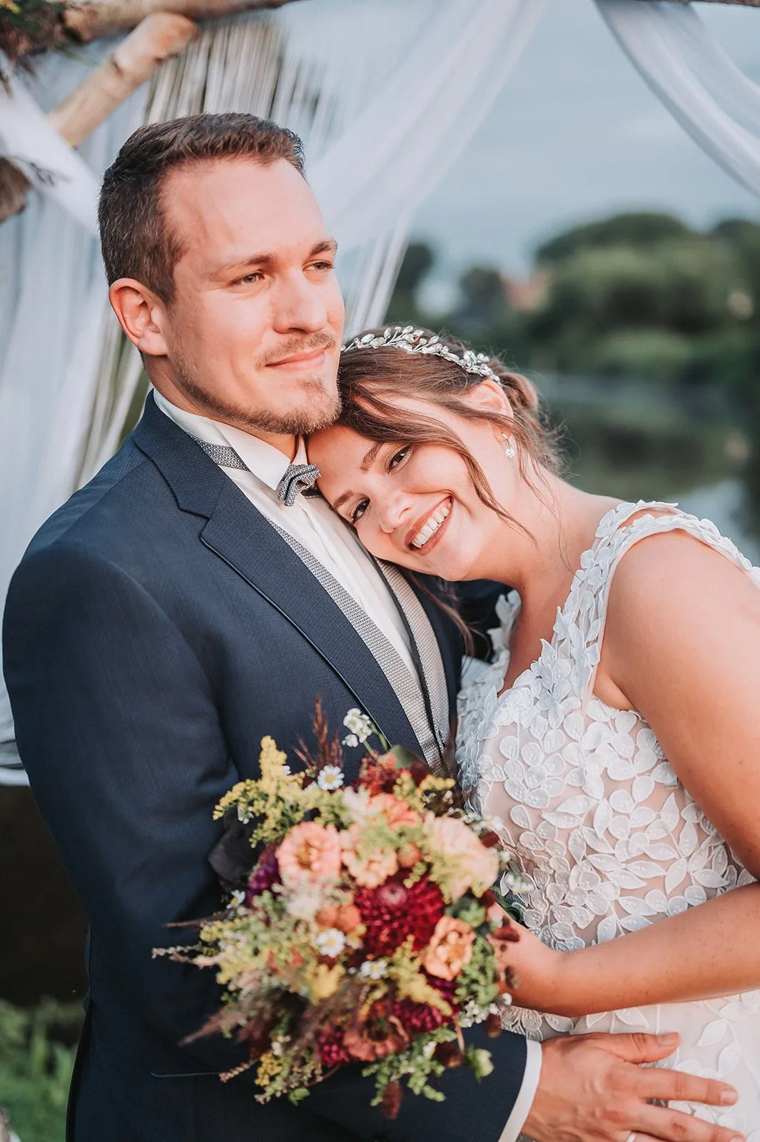 Brautpaarshooting von Svenja und Finn in Dithmarschen