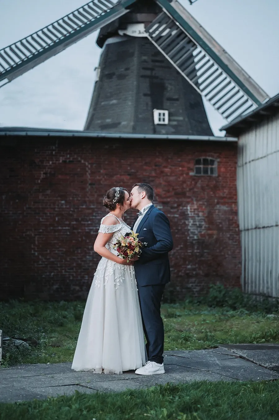 Brautpaarshooting von Svenja und Finn in Dithmarschen, Bild 36