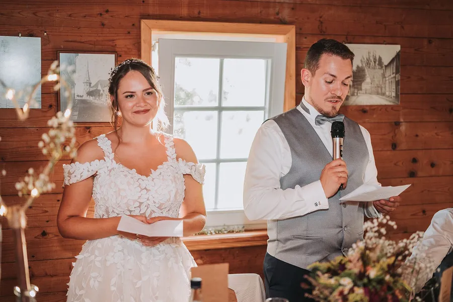 Hochzeitsspiele und Reden bei der Feier von Svenja und Finn, Bild 39