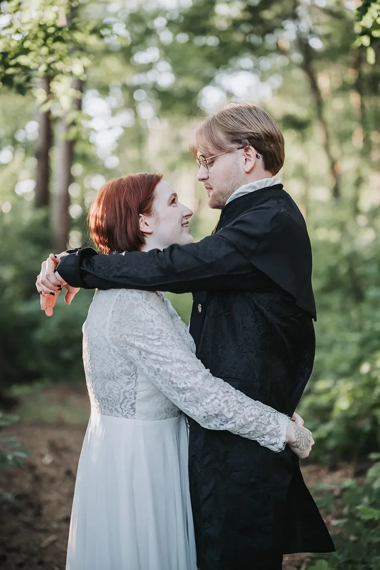 Brautpaarshooting von Timon und Clare am Donnerklee bei St. Michaelisdonn, Filmstreifen 10