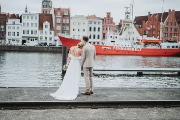 Brautpaarshooting bei einer Hochzeit in Lübeck