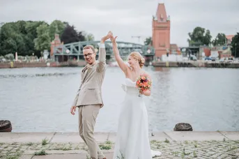 Brautpaarshooting bei einer Hochzeit in Lübeck