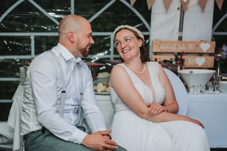 Hochzeitsspiele und Reden bei der Feier von Niko und Judith, Bild 23